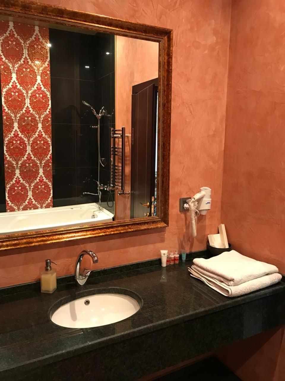 Villa Petrolea Hotel Baku Extérieur photo