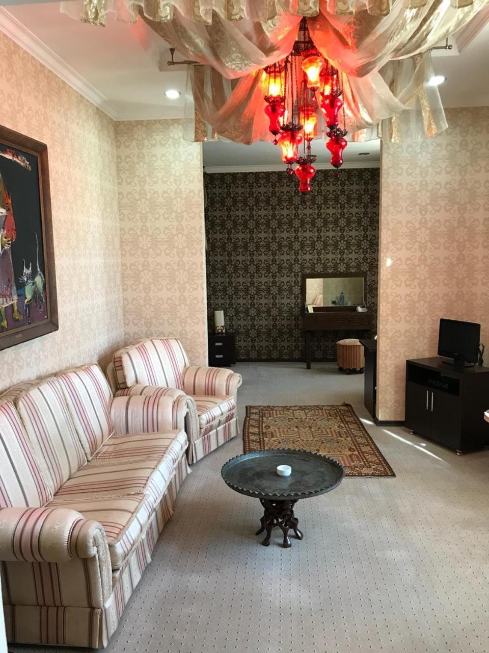 Villa Petrolea Hotel Baku Extérieur photo