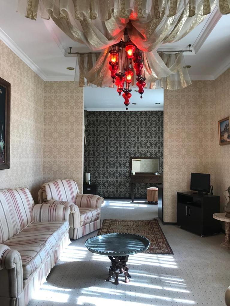 Villa Petrolea Hotel Baku Extérieur photo